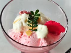 双色冰淇淋球-IL Forno 意坊·意大利餐厅(温州万象城店)