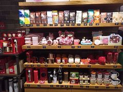 零售区-星巴克(广州动漫星城东区店)