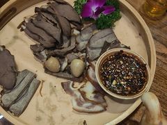 -亮欢寨酸汤鱼(沙冲路店)