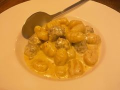 土豆面配香肠蓝乳酪酱-La Tavernetta(Bar à Vin)(乌鲁木齐路店)