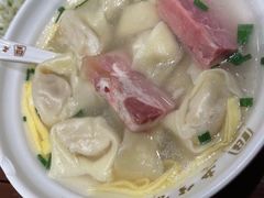 刀鱼馄饨-老半斋(福州路店)