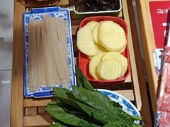 -董家湾重庆老火锅(张家窝店)
