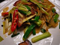洋芋炒陕南腊肉-東舍食唐精品陕菜馆