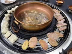 -阿山卓·野生菌火锅·纳西火塘烤肉