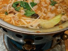 -娜仁图雅蒙古美食村(33小镇店)