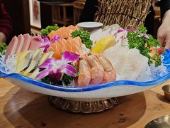 -青瓦餐厅·生鱼片·韩园烤肉(西塔店)