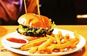 Imported Angus Melt Burger