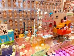 -猫的天空之城概念书店(杭州南宋御街店)