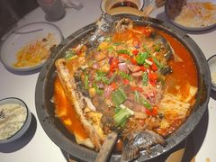 -鸣记脆皮烤鱼(三八广场店)