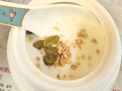 -汗腾格里·风味餐厅(新疆驻京办店)