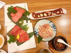 -炼火烤肉店