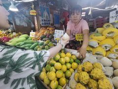 -港华水果街(港华广场店)
