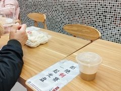 -白玉兰食品甜凤店(合生汇店)