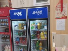 -江城燕子大排档(江汉路步行街店)