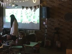 -玩坞轰趴馆·户外团建聚会主题生日派对馆(世豪广场店)
