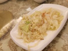 -鸿一饭店(隐秀路店)