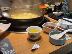 -一朵菌·野生菌探索家火锅(南亚店)