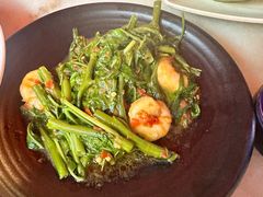 -大树下海鲜饭店