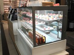 面包甜点陈列柜-奈雪的茶(石厦时代广场店)
