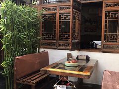 露天位-丽江庭院·云南野生菌·海鲜火锅(鼓楼四合院店)
