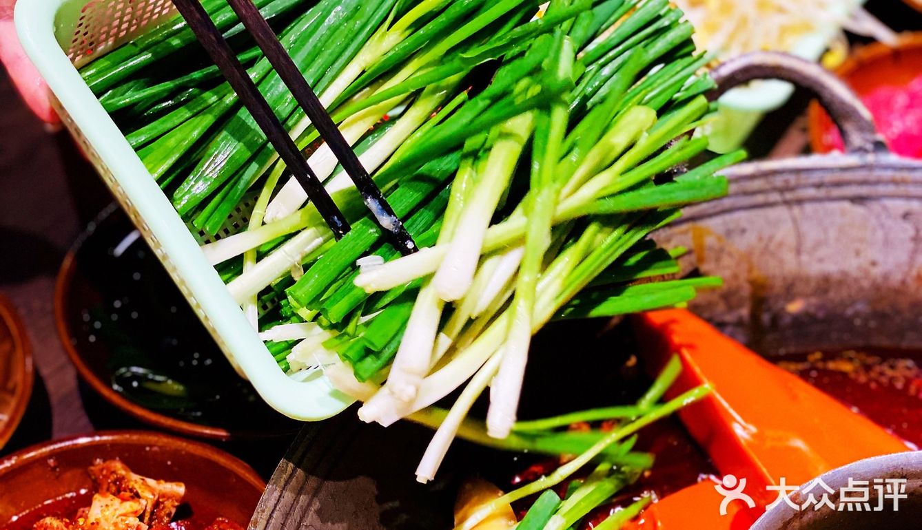 老厂房里吃火锅｜网红金姐老火锅 就是这个重庆好味道