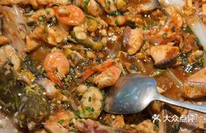 Bamboo Basket Steamed Mixed Fish