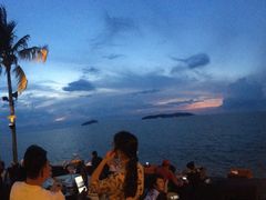 -Sunset Bar(丹绒亚路香格里拉店)