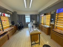 -优医视平价眼镜蔡司依视路折扣工厂店(德胜门店)
