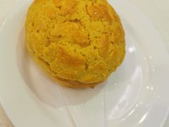 菠萝油-香港新发烧腊茶餐厅(万象店)