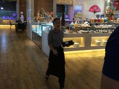 自助取餐区-长沙三景韦尔斯利酒店·Oval全日制餐厅自助餐