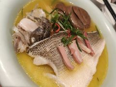 -港丽餐厅(正大店)