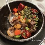 品鉴午间美味佳肴