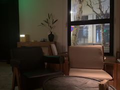-Hideout Hookah Lounge·隐觅地