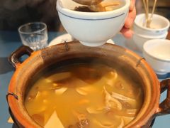 -一坐一忘云南菜(嘉里中心店)