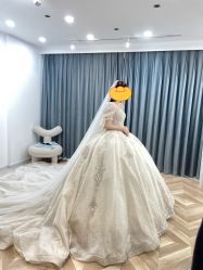 -予白婚纱礼服馆