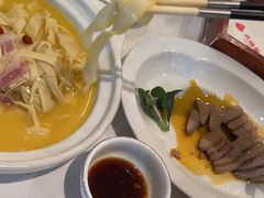 -大鸭梨烤鸭店(光彩店)