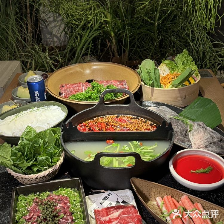 次火锅还有🍈拿 狠狠i了～