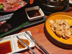 -山之屋炭火烧肉·生啤畅饮(大朗万科中央公园店)