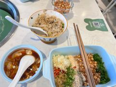 -蛙两只美蛙鱼头火锅(恒茂店)