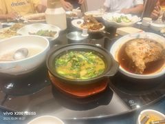 -老季市·三代非遗传承·地标美食老汁鸡(工农路店)