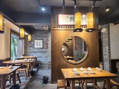 -何家一碗面(南大街店)