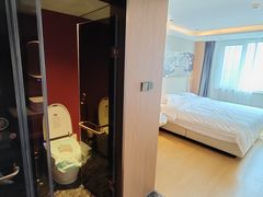 -爱舍海岸酒店(香港中路五四广场店)