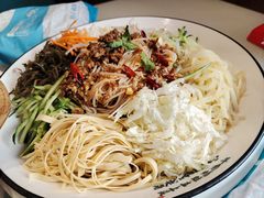 -老码头黑皮肘子锅包肉(文政街店)