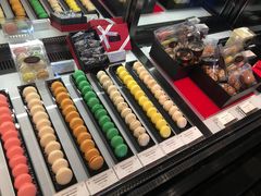 -Salon de The de Joel Robuchon(外滩18号店)