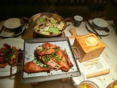 -绿茶餐厅(深圳龙华天虹购物中心店)