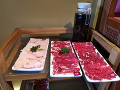 -牛村来人潮汕牛肉火锅(西单店)