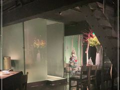 -穹六人间 people 6(岳阳路店)