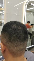 点击看大图 -七分屋LA·烫发·染发·剪发