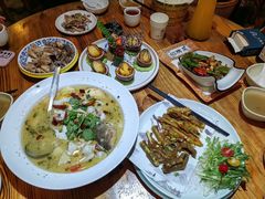 -花溪雨·森林餐厅(石基店)