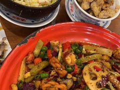 -炉小二铜锅牛蛙•川湘菜(三里屯店)